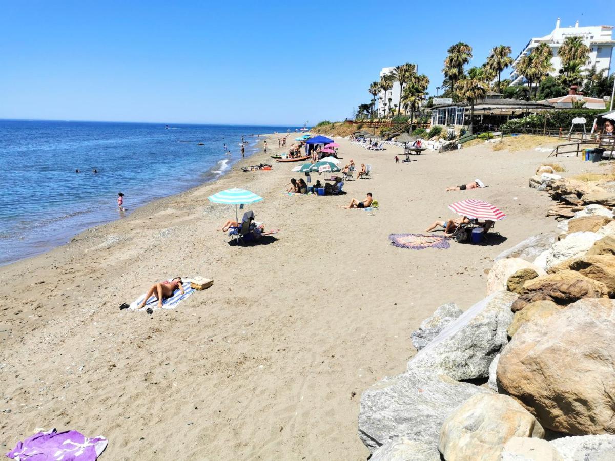 Apartamento Mar Azul, Primera Linea De Playa Sitio de Calahonda エクステリア 写真