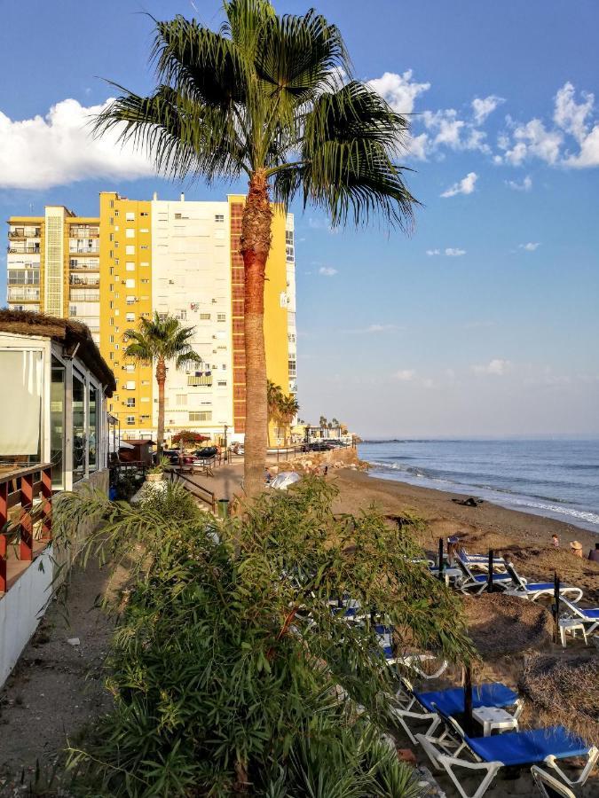 Apartamento Mar Azul, Primera Linea De Playa Sitio de Calahonda エクステリア 写真